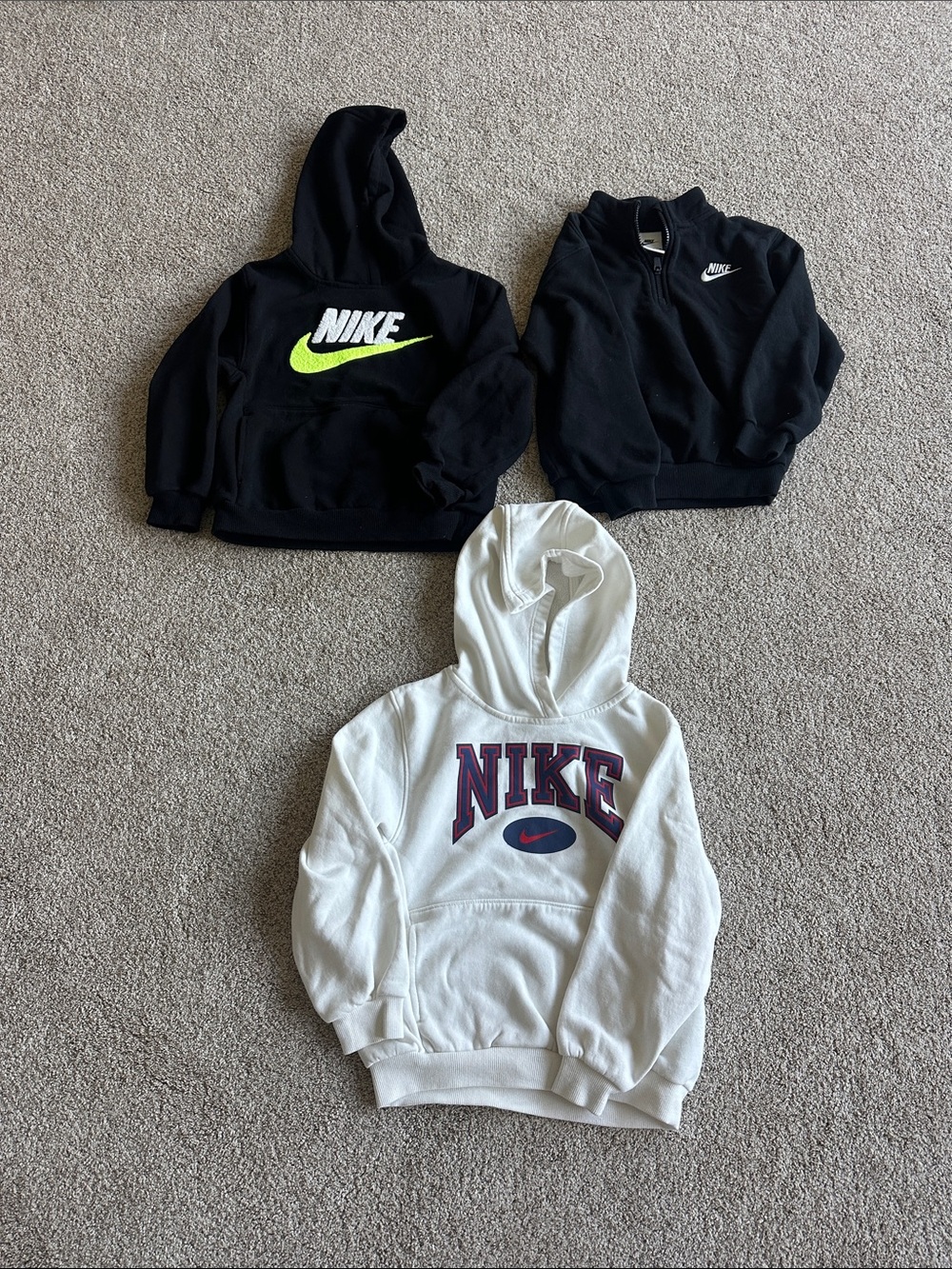 Nike Kids sweatshirt bundle size large 7
